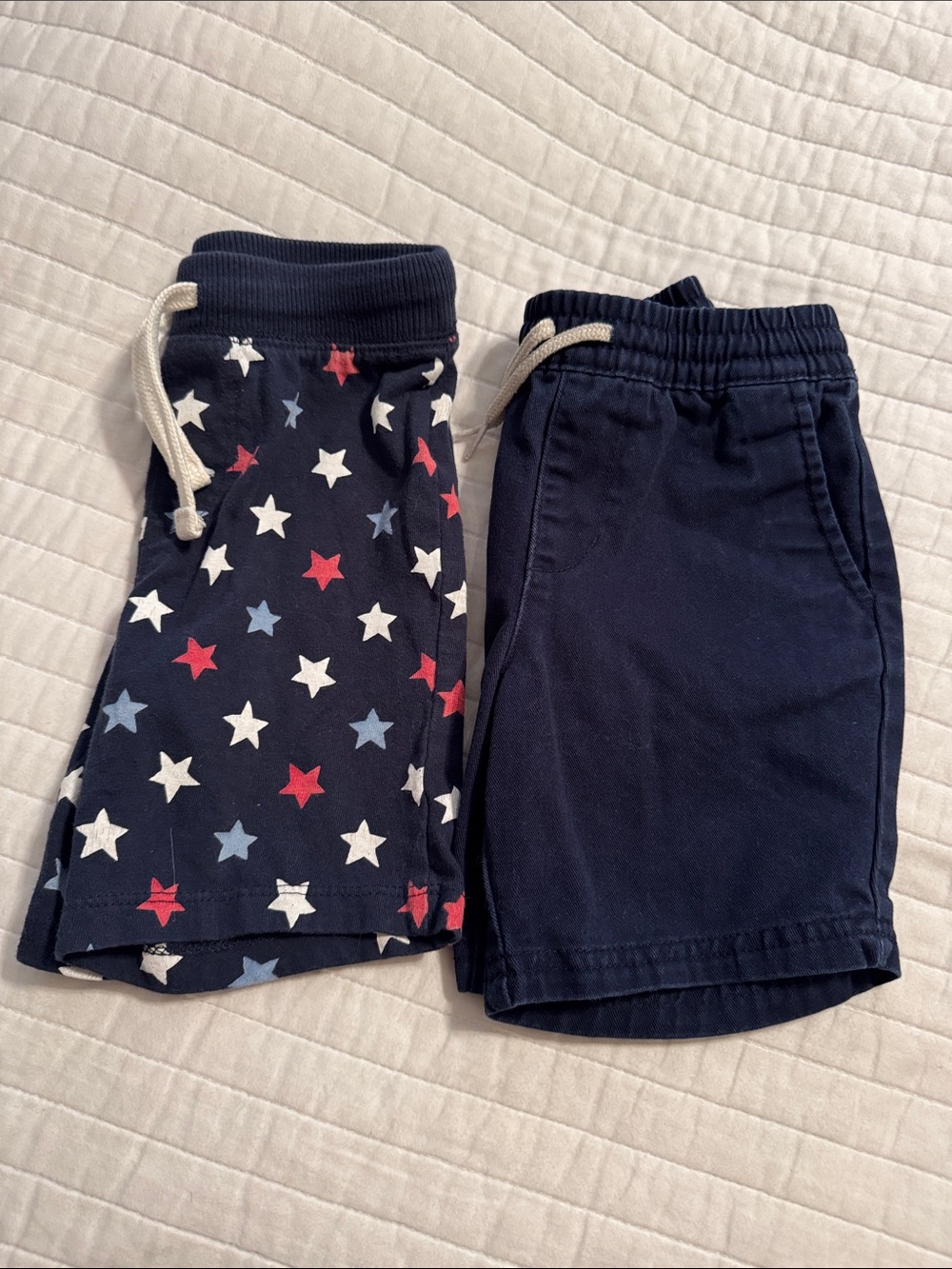 Old Navy Boys Navy Star & Solid Pull-On Shorts - 2-Pack